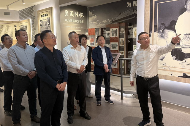 20251106009.jpg 20251106009.jpg