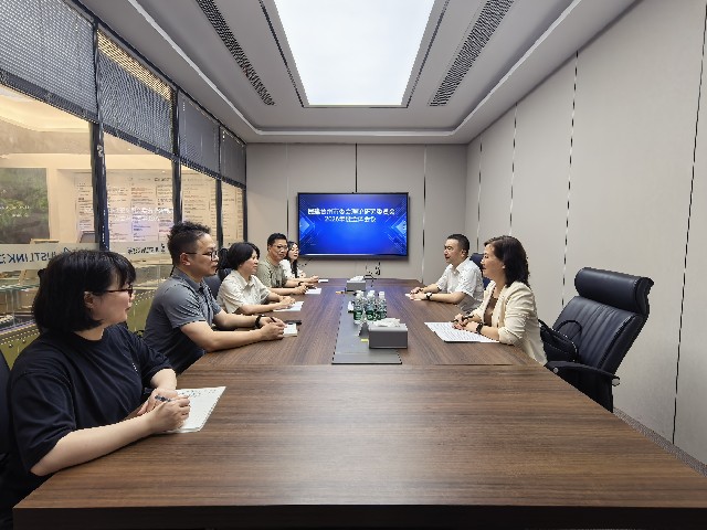 502211080_副本.jpg