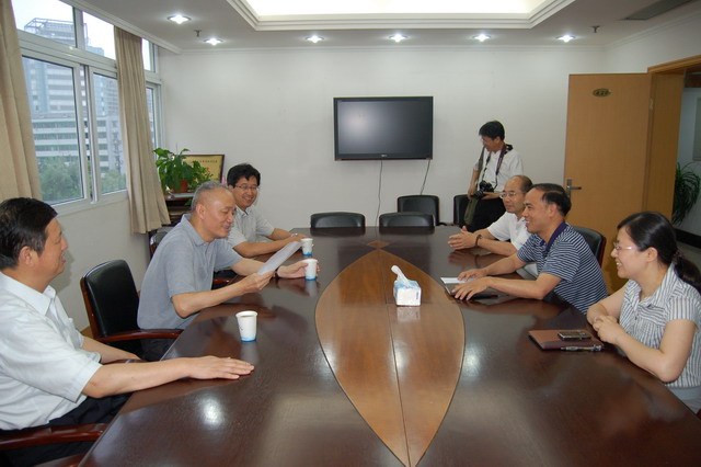 中共浙江省委常委、组织部部长蔡奇走访省委会机关