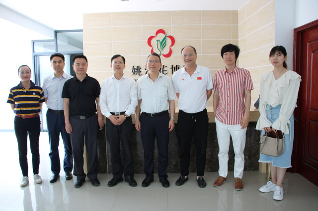 江北区委统战部长李云来一行指导江北民建工作